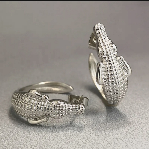 Jewelry - SILVER 14K Gold Hoop Crocodile Earrings